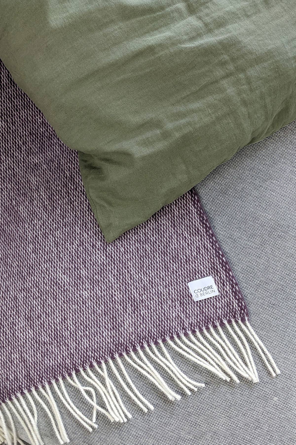 Pickstitch Plum  wollen plaid