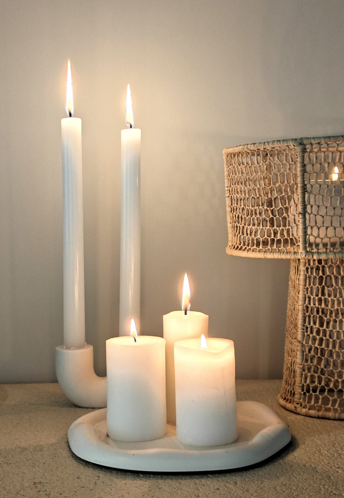 Mesh Raffia Lamp