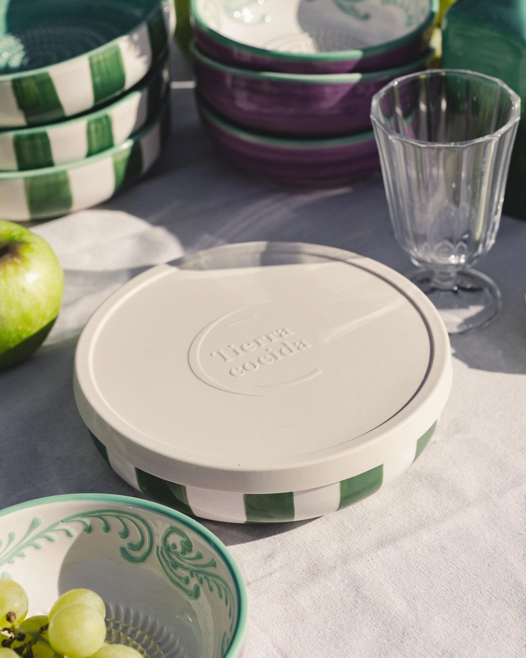 Starter Set Grande (grater plate + lid + brush + free spoon)