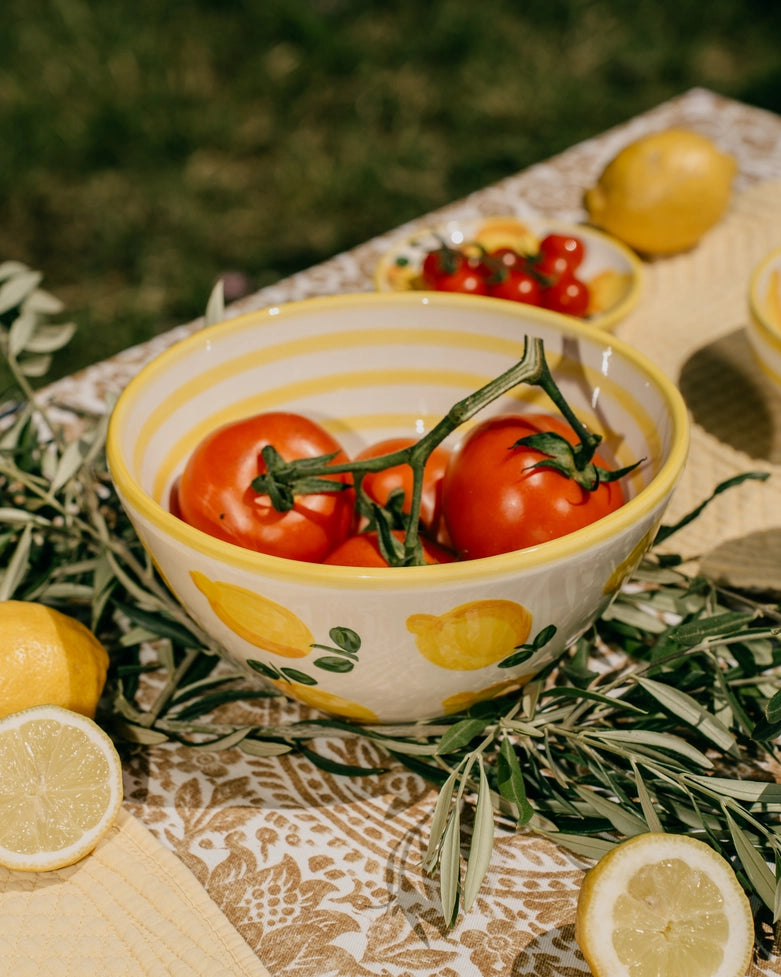 Ambachtelijke saladekommen