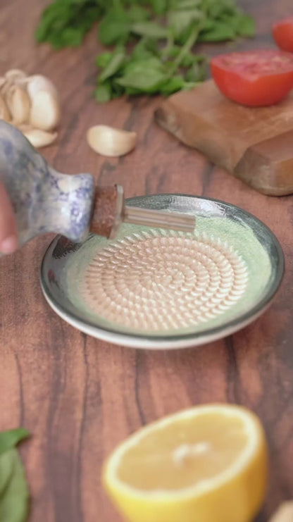 keramisch raspbordje knoflookolie